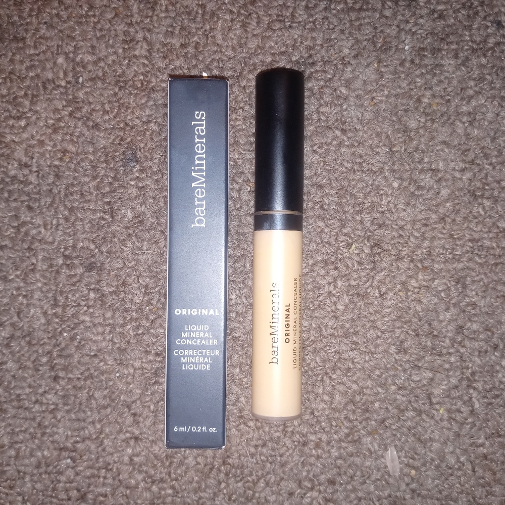 Bare Minerals concealer
